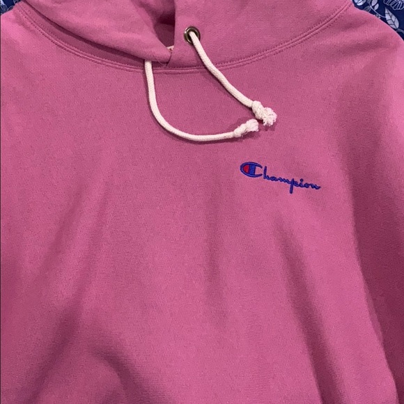 Champion hoodie - Picture 1 of 3